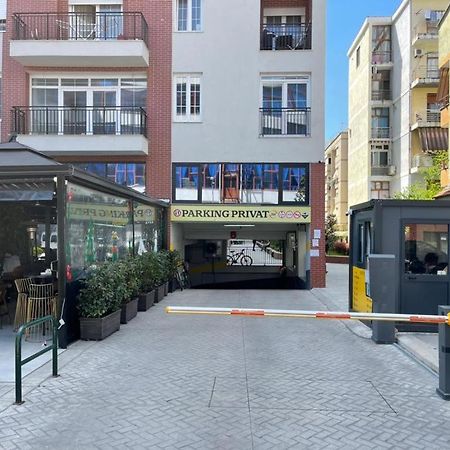 Lovely Apartment Tirana Exterior foto