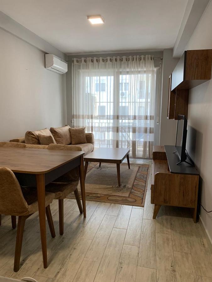 Lovely Apartment Tirana Exterior foto